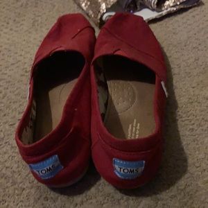 Red toms